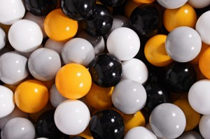 Soft Plastic Balls 7cm for the Ball Pit Set 200pcs: White/Gray/Black/Yellow