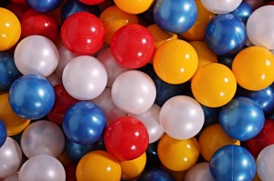 Soft Plastic Balls 7cm for the Ball Pit Set 400pcs: Yellow/Red/White Pearl/Blue Pearl