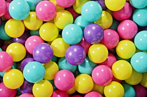 Soft Plastic Balls 7cm for the Ball Pit Set 300pcs: Violet/Light Pink/Yellow/Turquoise