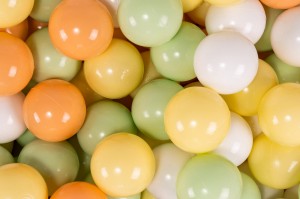 Soft Plastic Balls 7cm for the Ball Pit Set 100pcs: White/Peach/Light Green/Pastel Yellow